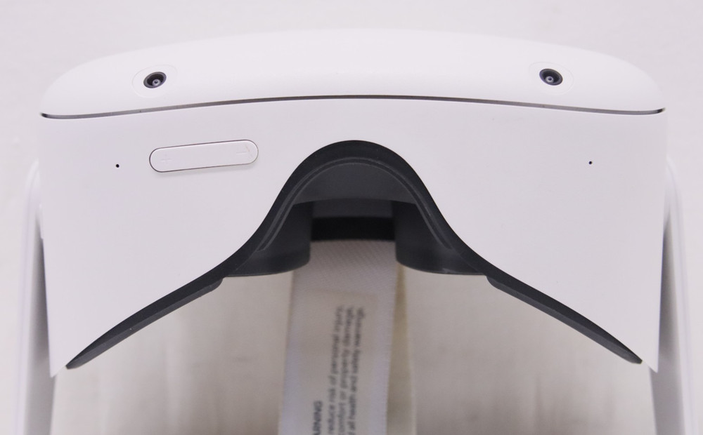 Meta Oculus Quest 2 128GB Standalone VR Headset - TESTED