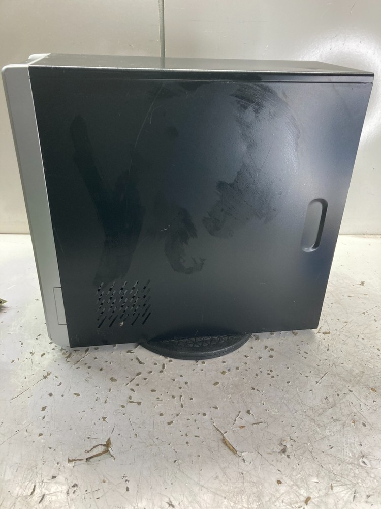 Vintage Black and Silver Sleeper Build ATX Case