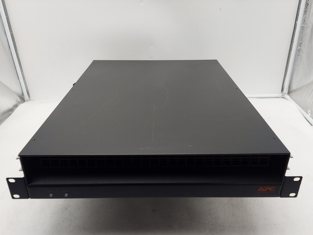 APC  ACF202BLK Rack Side Air Distribution