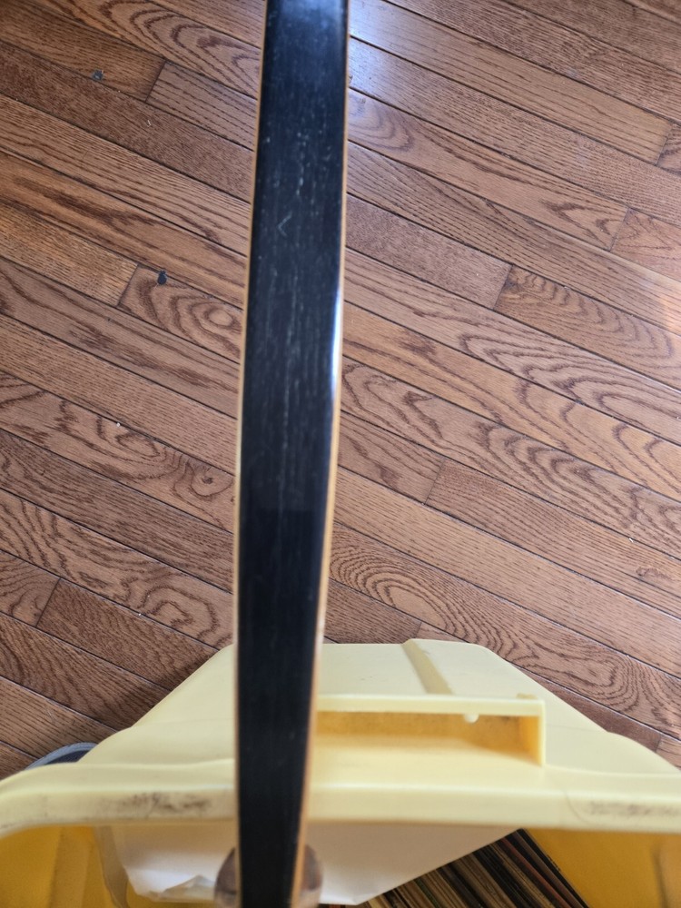 BEAR ALASKAN RH/LH RECURVE BOW 54#