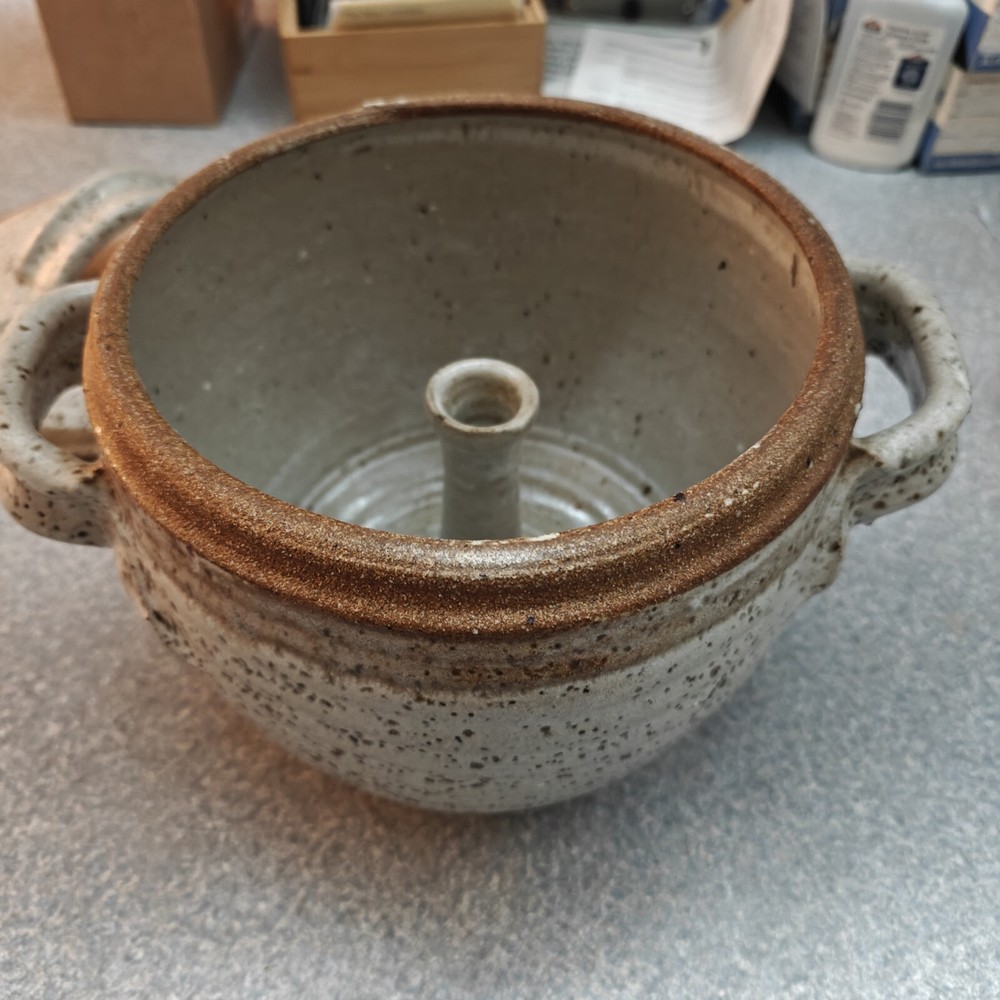 Ceramic Stoneware Central Chimney Steamer Pot
