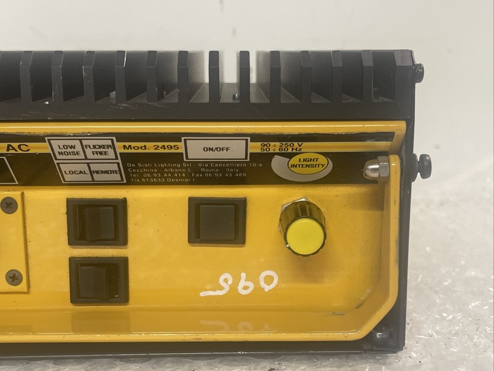 Desisti Lighting DEB200 AC 2495