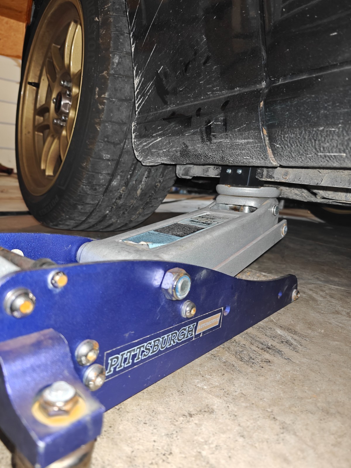 Set of 4 Pinch Weld Jack Pucks Stay-On - Clamp - BRZ 86 Miata Civic WRX Golf Q50