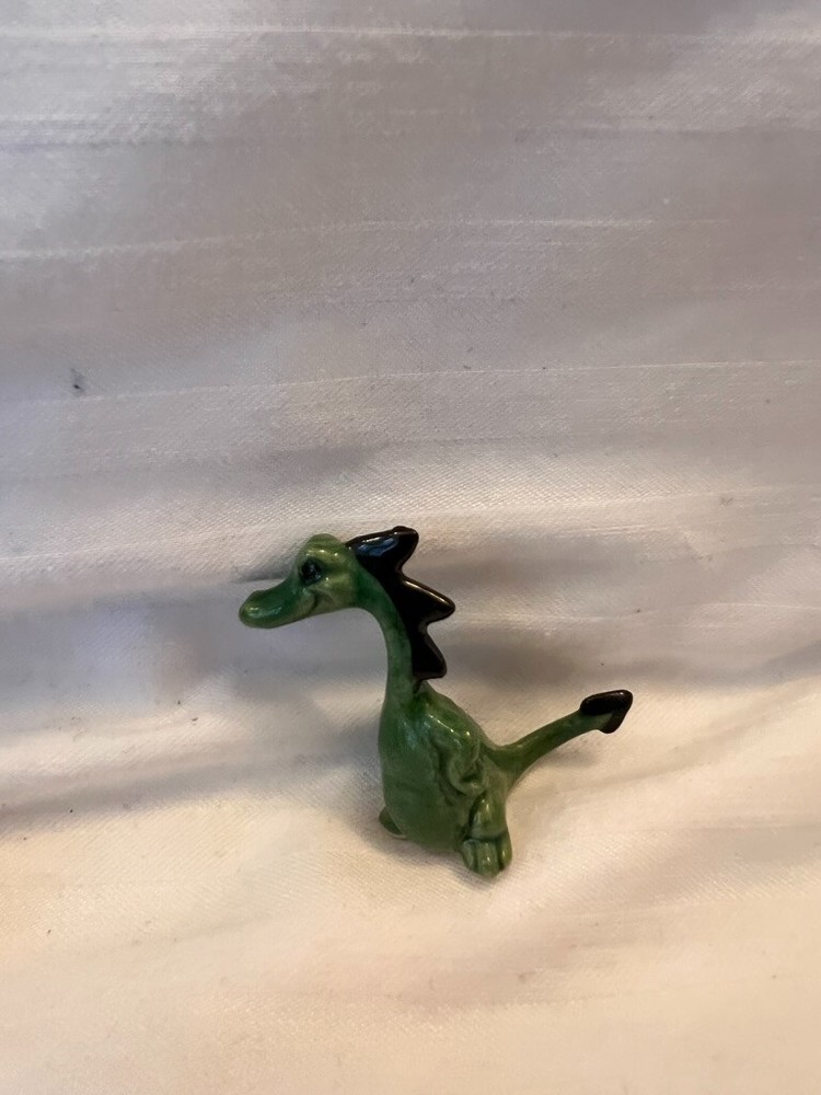 Castles and Dragons Figurines