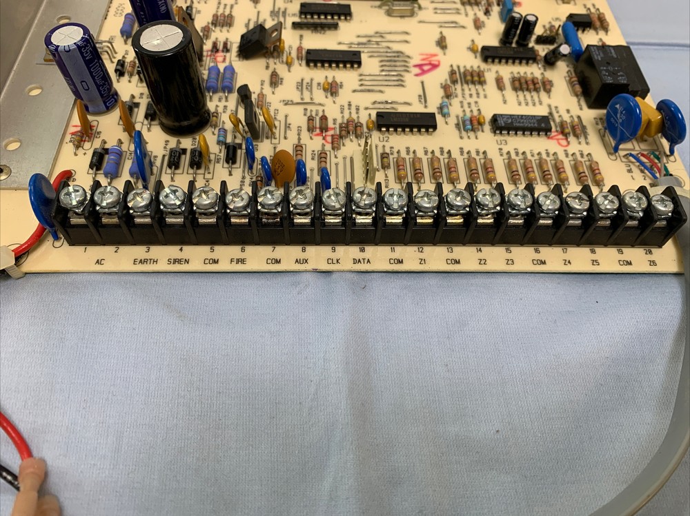 Brinks BHS - 1202B / 1200B Control Board. Sentrol SCM67203632