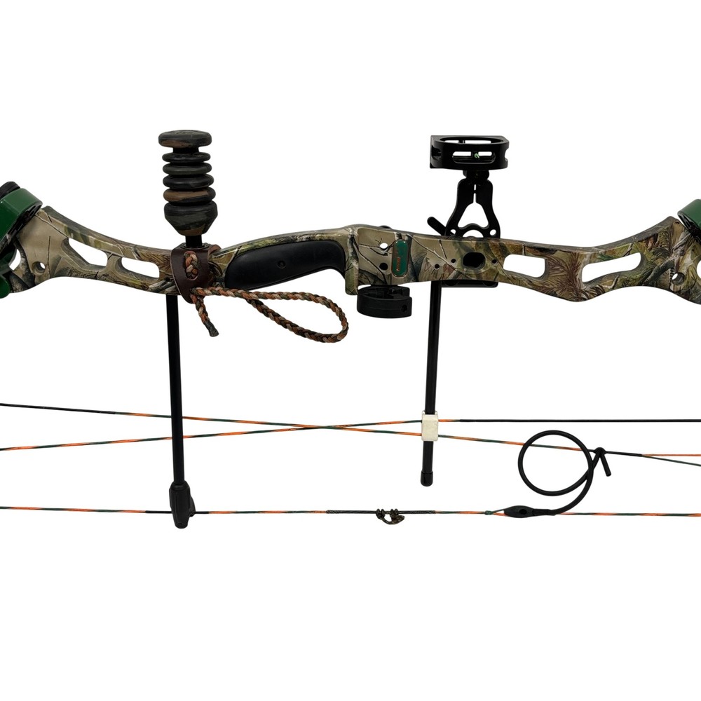 Bear Archery Lights Out RH Compound Bow - 18/60
