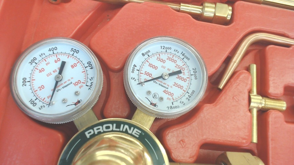 PROLINE PRODUCTS REGULATORS (CJL005972)