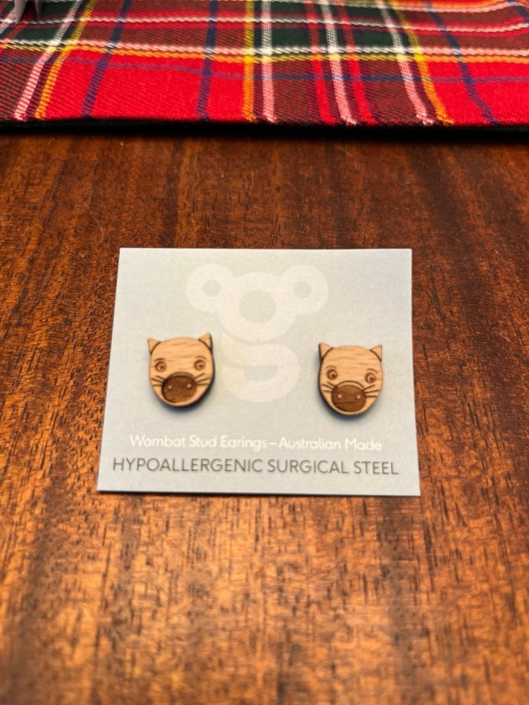 Wombat stud earrings