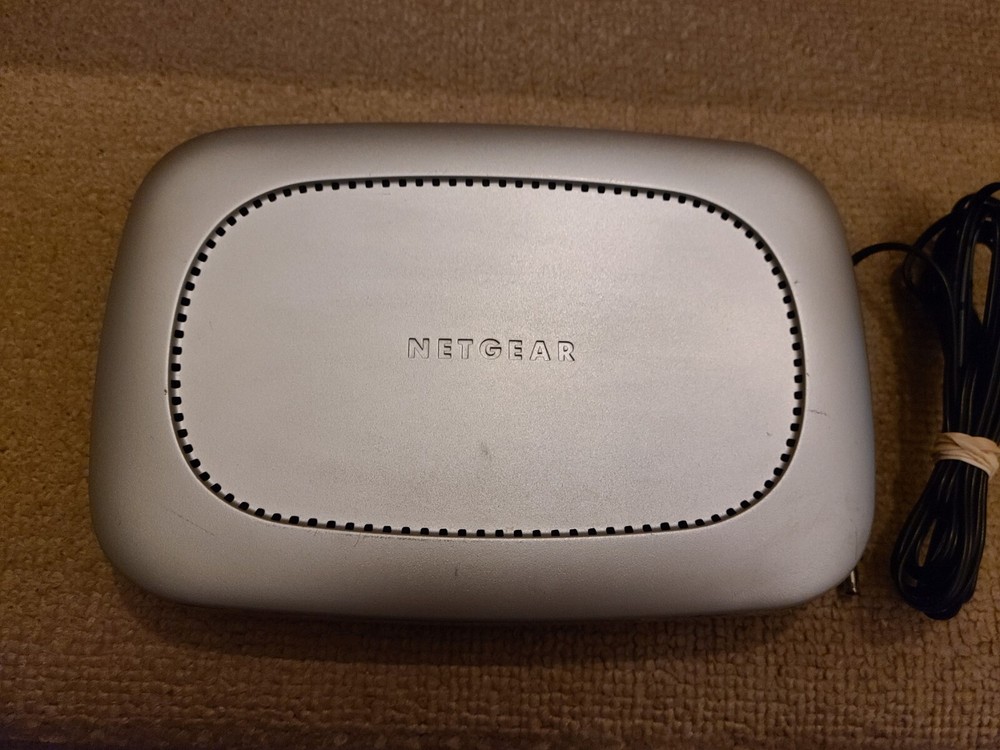 NetGear ProSafe (FS605) 5-Ports External Switch
