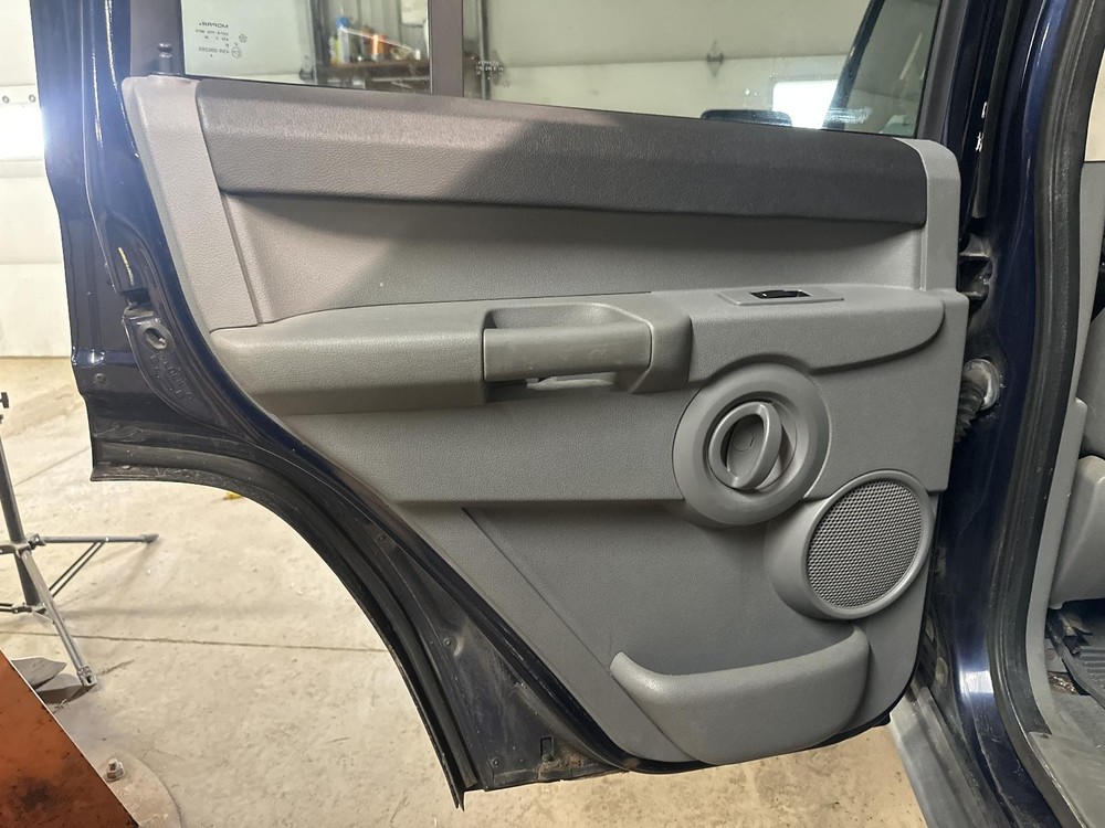 Used A/C Selector Switch fits: 2006 Jeep Commander rear Grade A