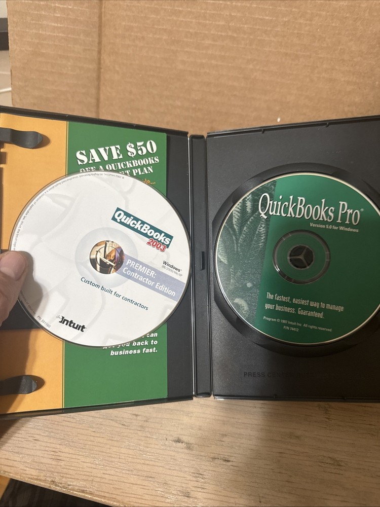 Intuit Quickbooks 2003 Premier Contractor Edition Upgrade Only EUC w/Key Code