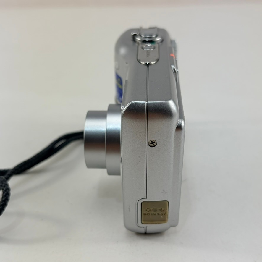 Olympus FE-210 7.1MP Digital Camera with Strap, Memory, & Extras - Tested Works