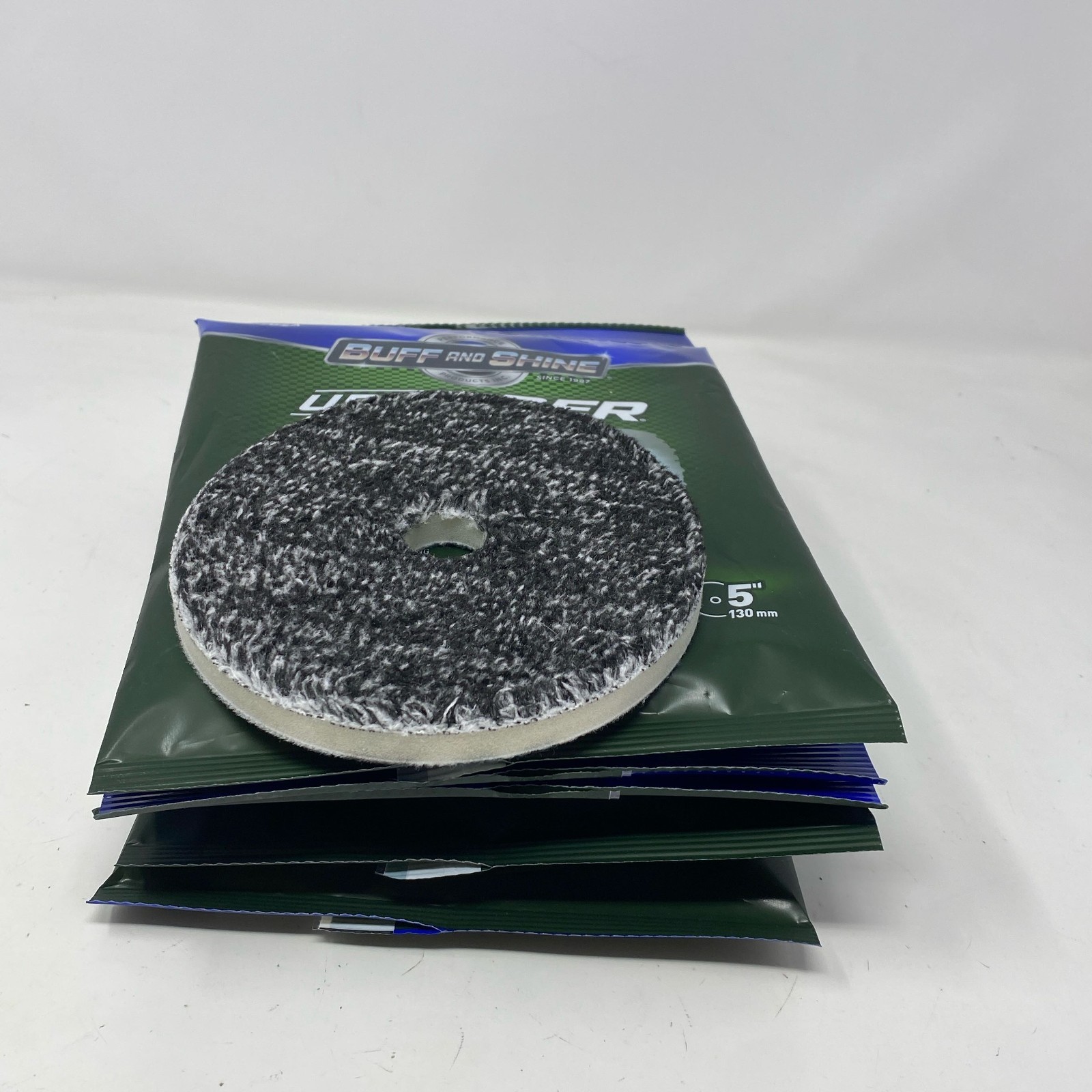 Buff and Shine URO-Fiber Microfiber Pads 5in Black/White - 6 Pack