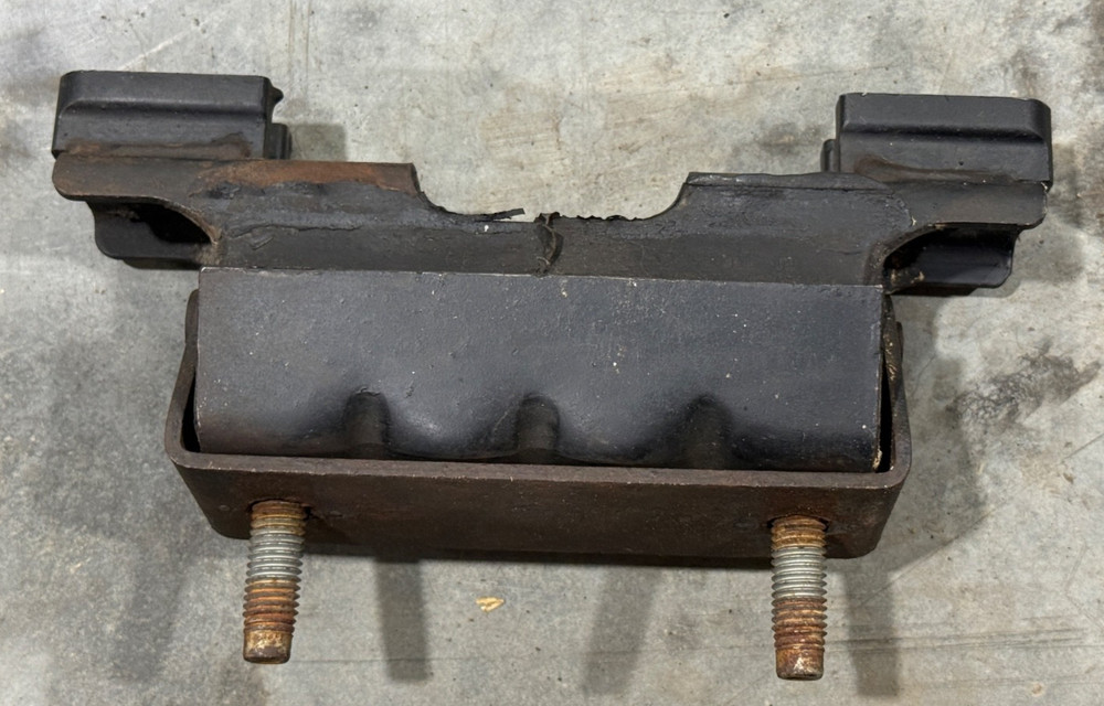 Automatic Transmission Mount 22739529