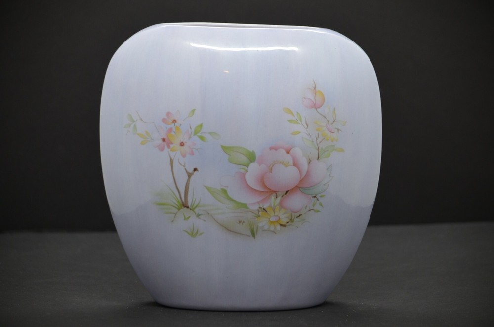 Vintage Handcrafted Vase Lavender Initialed ML 84
