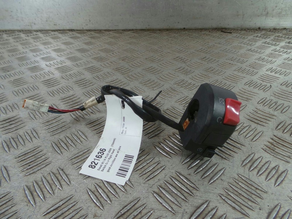 2009 DUCATI M696  RIGHT SWITCH GEAR