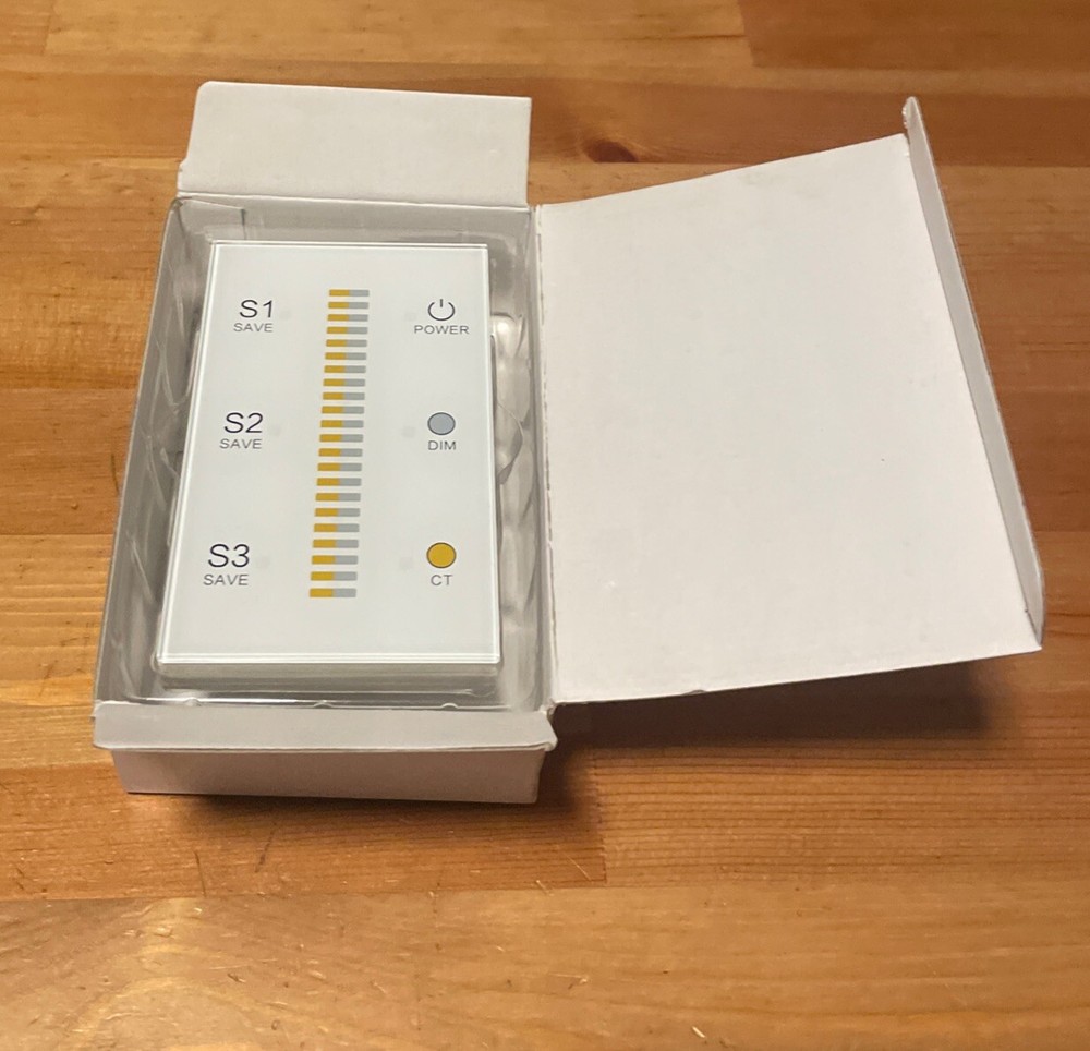 Lighting Science Lighting Controller Model# Lsh240 HTP-601 Input 100-277VAC