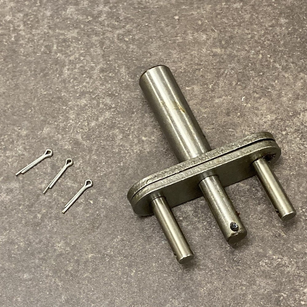 TSUBAKI C2060HA Roller Chain Connecting Link W/ Cotter Pins