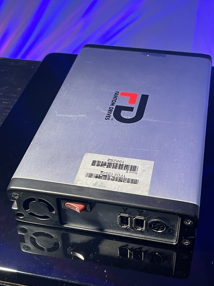 ✨Fantom Drives TFDF12072 FireWire HD Enclosure W/PSU