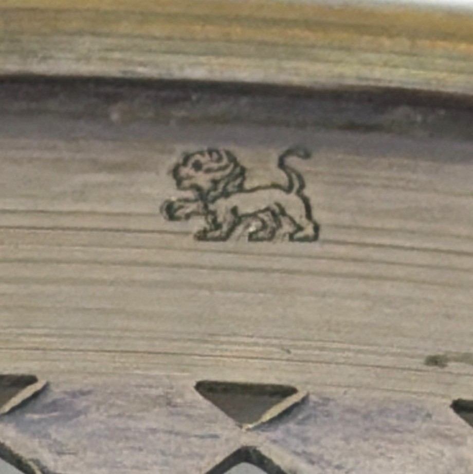 Vintage EPNS Silver Plated 10" Pierced Serving Bread Charger Plate Lion Hallmark