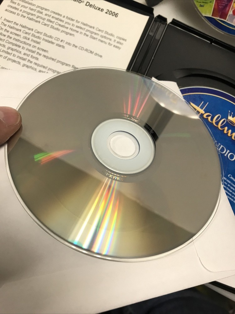 Hallmark Card Studio Deluxe 2006 Windows 98/Me/2000/XP CD-ROM