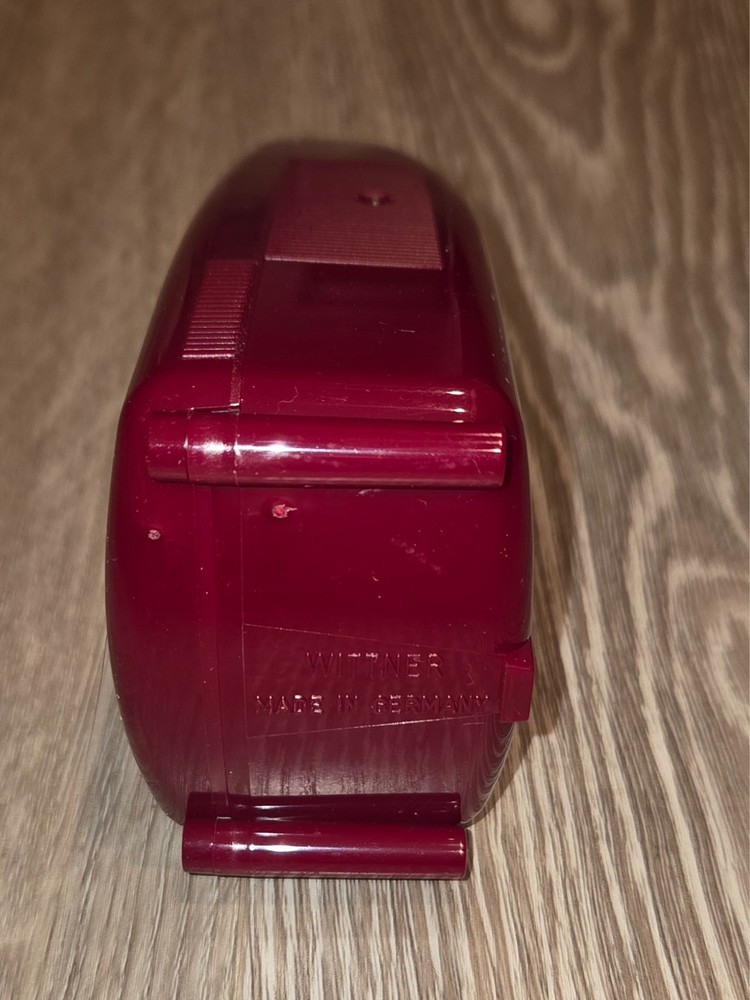 Wittner Taktell Piccolo Keywound Metronome Ruby Red #834