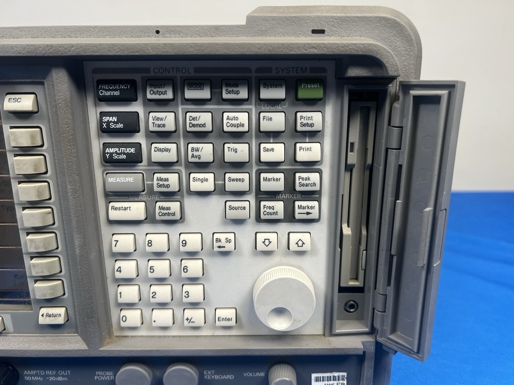 Agilent E7402A 100Hz - 3GHz EMC Analyzer/Spectrum Analyzer *READ CONDITION*