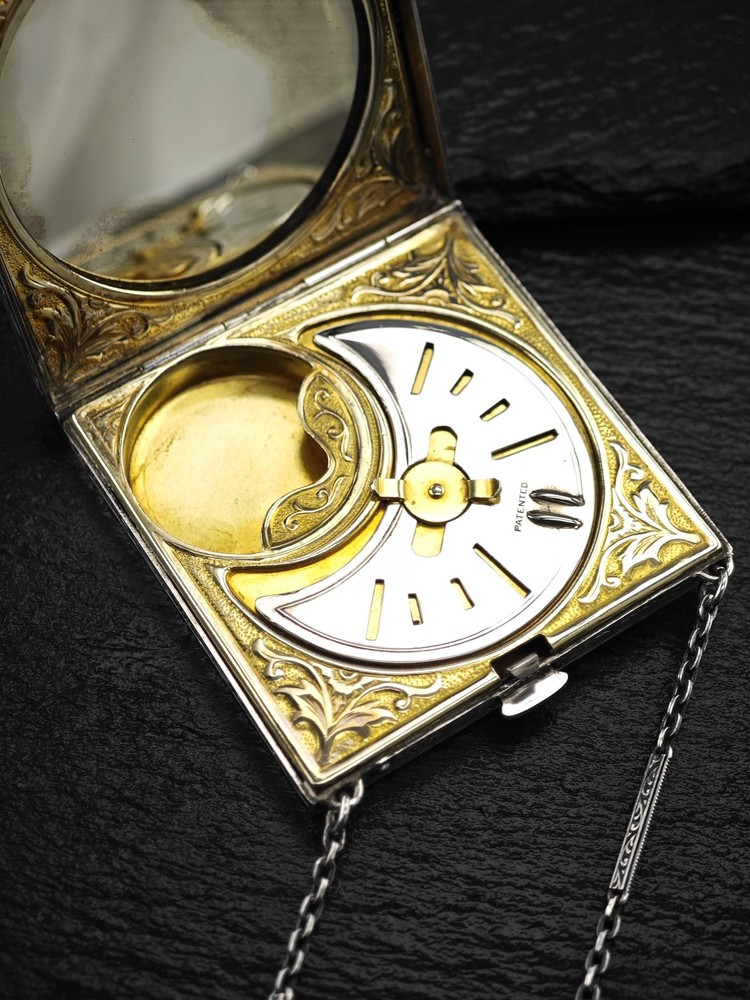 Antique Enamel Vanity Sterling Silver Compact