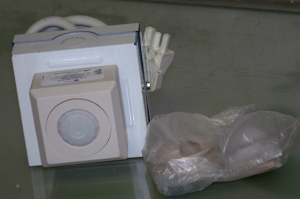 002-ODSLO-IDW Leviton occupancy sensor