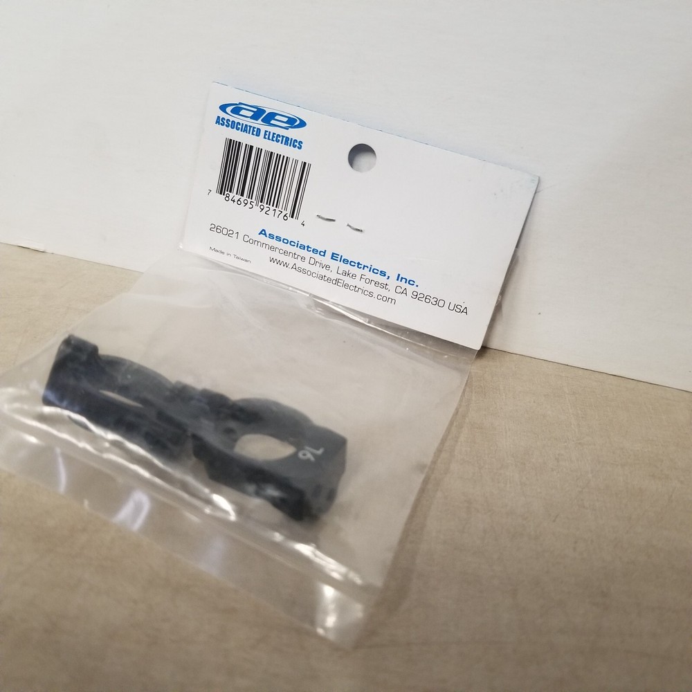 RC10B74 Caster Blocks, 9 Degrees 92176