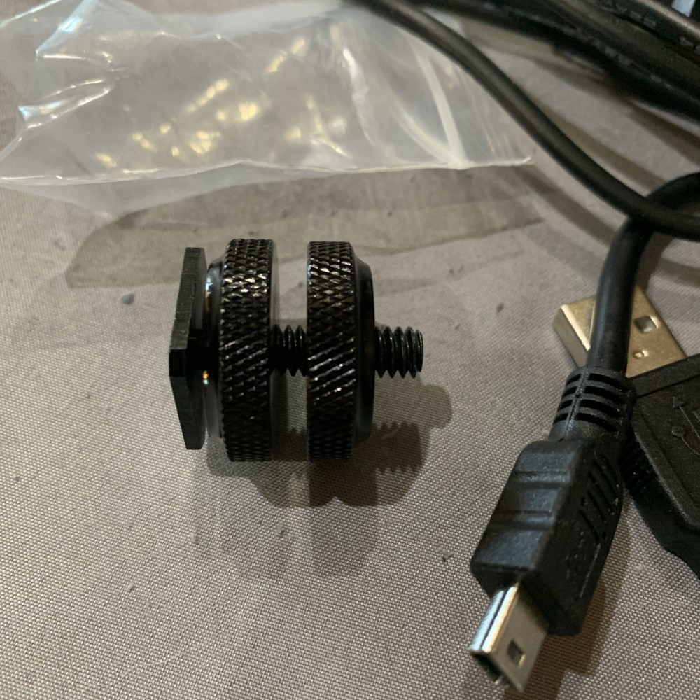 Hyper Drive iUSB port Camera Wireless Camera Control