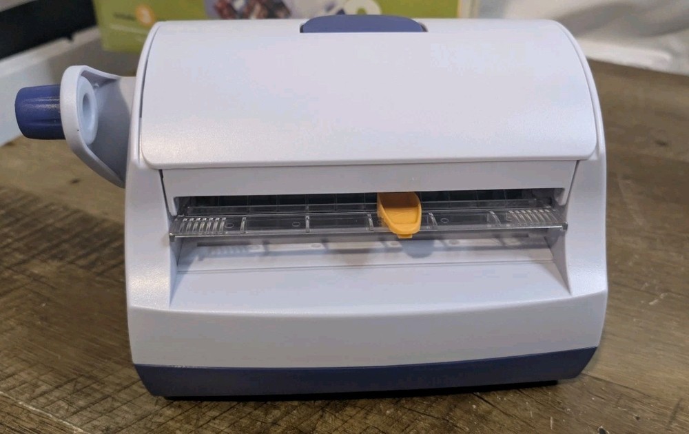 XYRON 510 Sticker, Laminator, Label, & Magnet Maker Machine