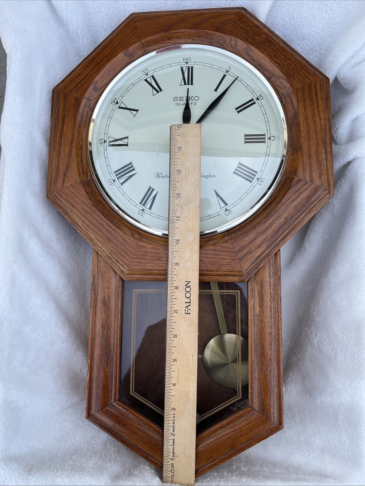 Functioning Vintage Oak Seiko Quartz Westminster Wall Clock - Great Condition!