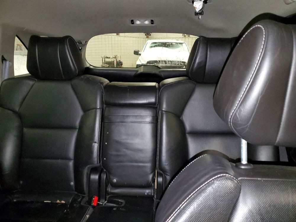 MDX 2012 Glove Box 809057