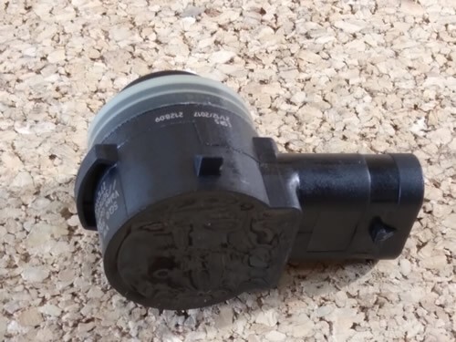 LAND ROVER PARKING AID SENSOR FRONT OUTER RANGE ROVER VELAR LR093753