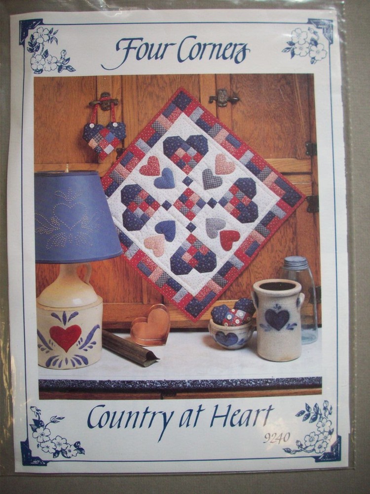 Four Corners Country at Hearts quilt pattern patchwork 20" by 20"