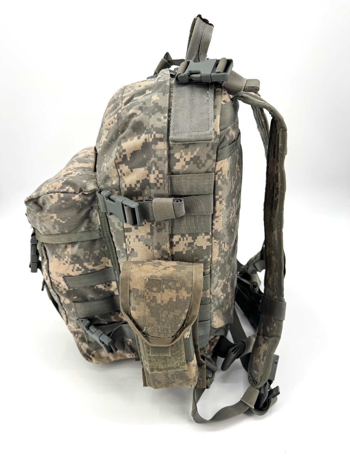 US Military MOLLE ACU 3 Day Assault Pack Backpack w/ IFAK and Double Mag Pouch