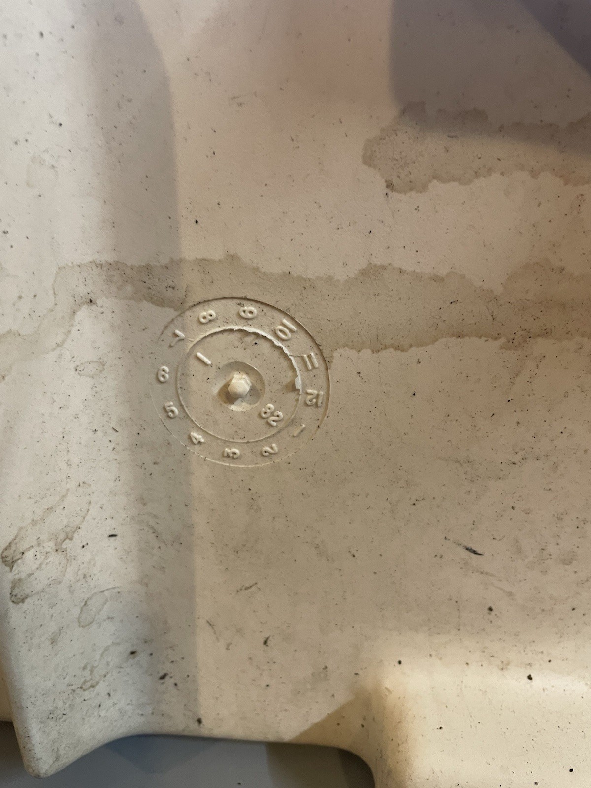 VTG Igloo Lg Kool Rest Armrest Console Cooler 23" Long 1982