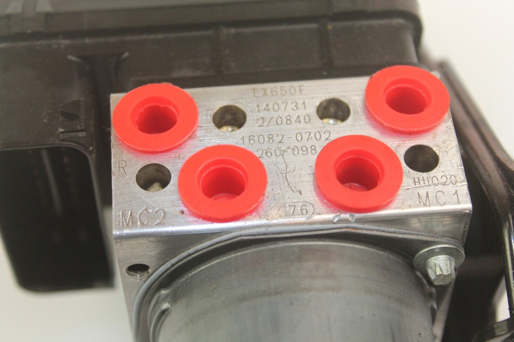 2015 kawasaki ninja 650 OEM ABS PUMP UNIT MODULE