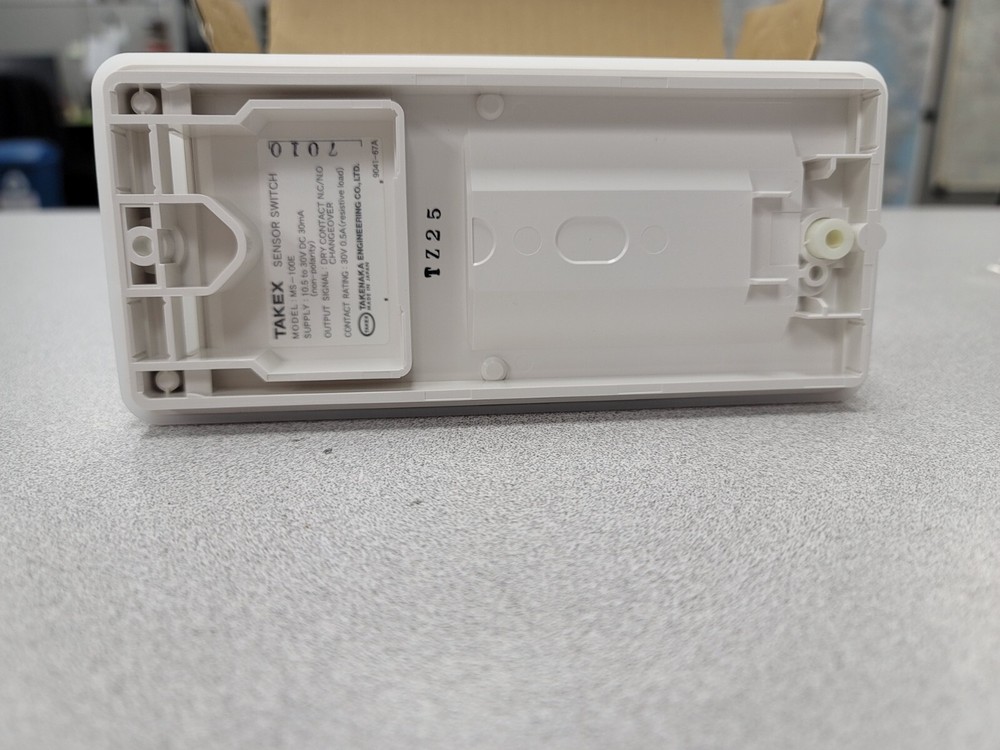 TAKEX MS-100E Outdoor / Indoor Variable Motion Detector