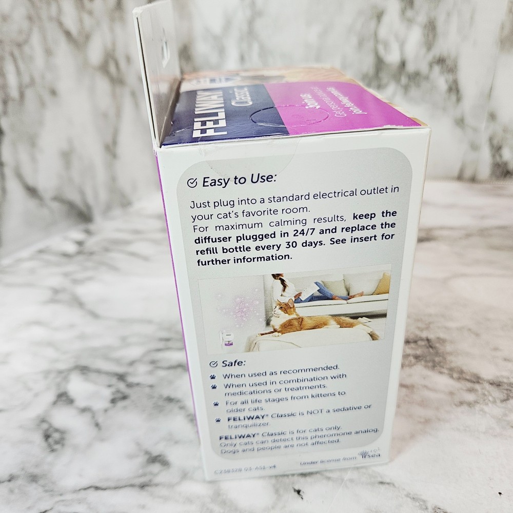 FELIWAY Classic Cat Calming Plug In Pheromone Diffuser 30 Day 48 ml & 1 Spray