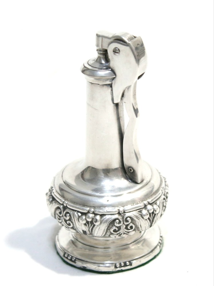 Vintage Silver Plate Ronson "DECANTER " Table Lighter Working Condition