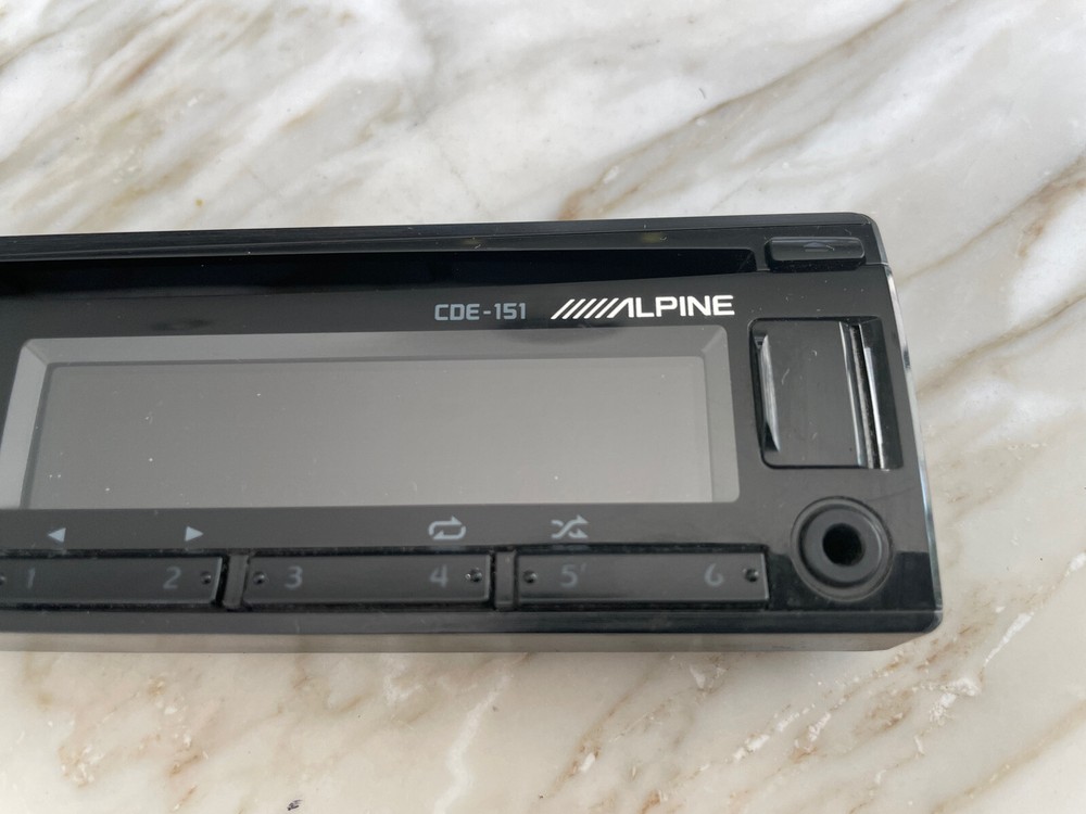 ALPINE CDA-151 STEREO FACEPLATE ONLY ONLY ALPINE CDA-151 FACEPLATE ONLY🟠