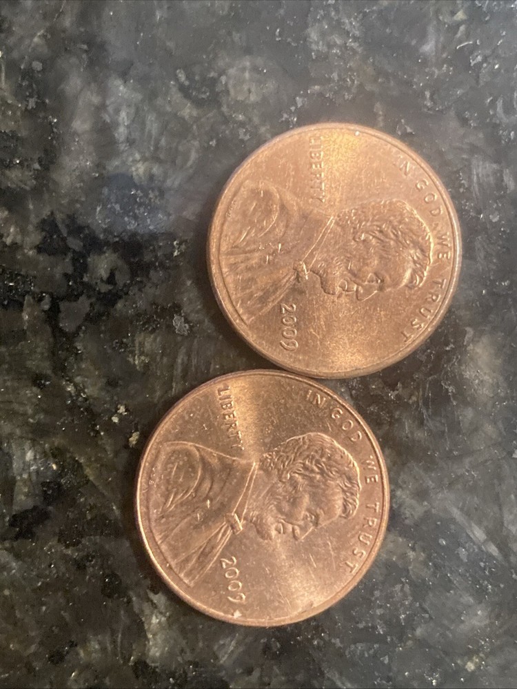 2009 Lincoln sitting on a log Penny No Mint Mark Errors