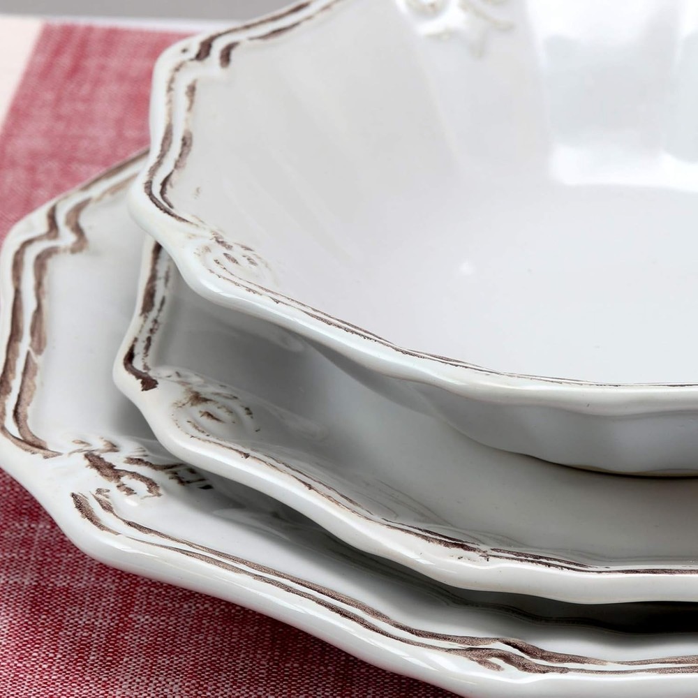 Fleur De Lys 20-Piece Dinnerware Set in White