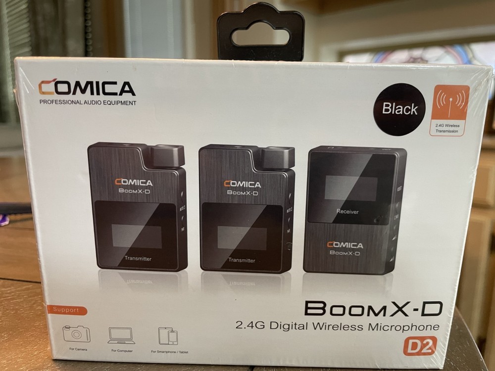 Comica Boom X-D2B (2TX+RX) 2.4G Digital Wireless Microphone System - Black