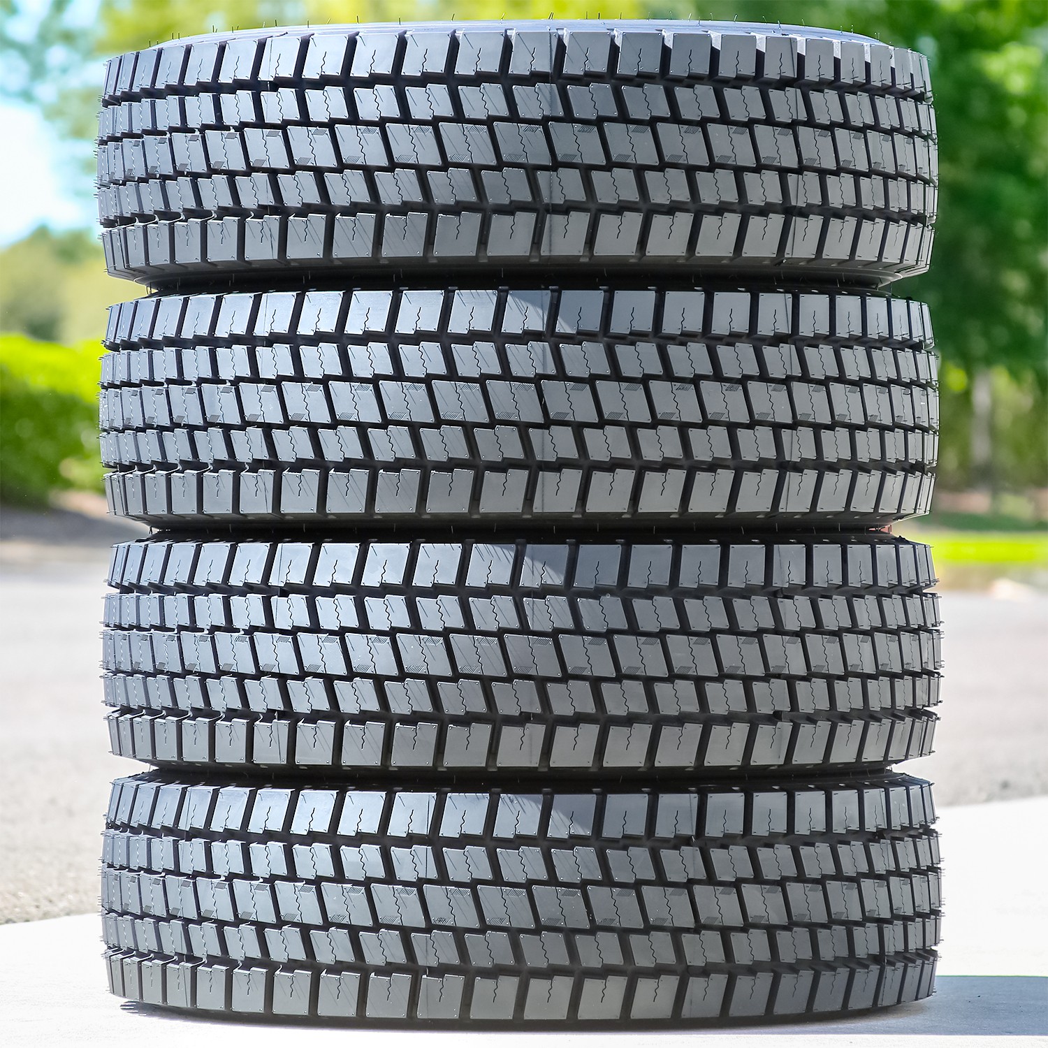 4 Tires Roundrule MLD30 All Steel 245/70R19.5 Load H 16 Ply Drive Commercial