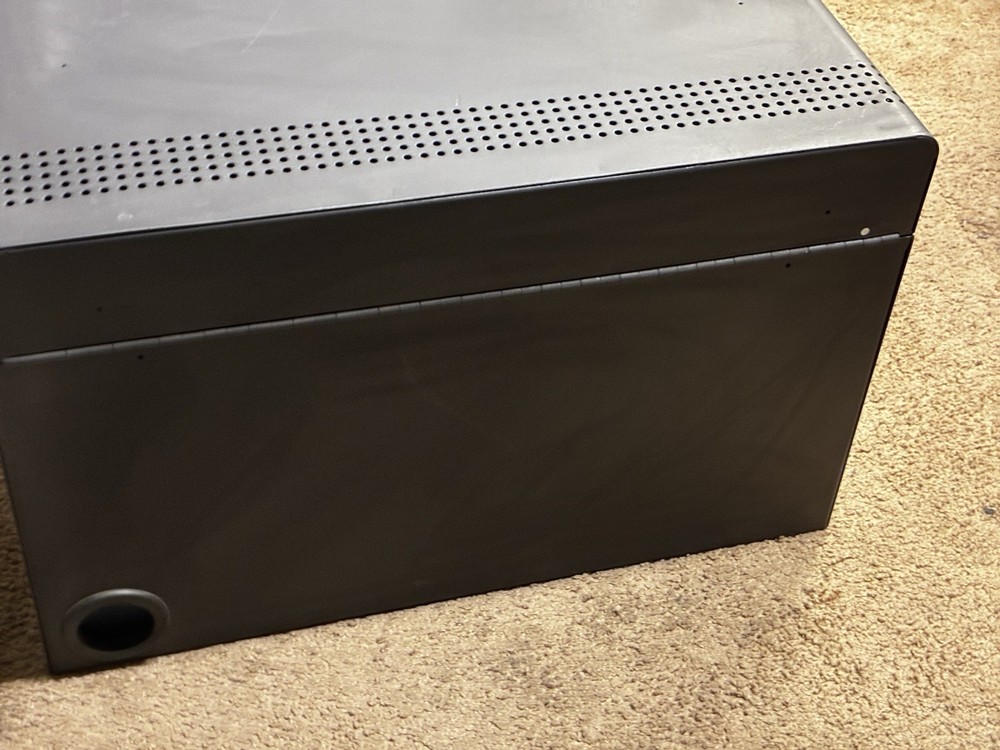 PARASYNC Lockable Charging Storage Cabinet Box – Broken Lock – Pre-Owned