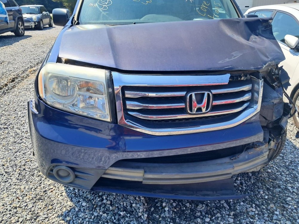 Fuse Box Engine Right Hand Engine Compartment Fits 12-15 PILOT 4794684