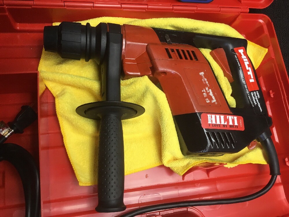 HILTI TE 5 HAMMER DRILL, FREE SID 2-A, REINFORCED HANDLE, BITS, FAST SHIP